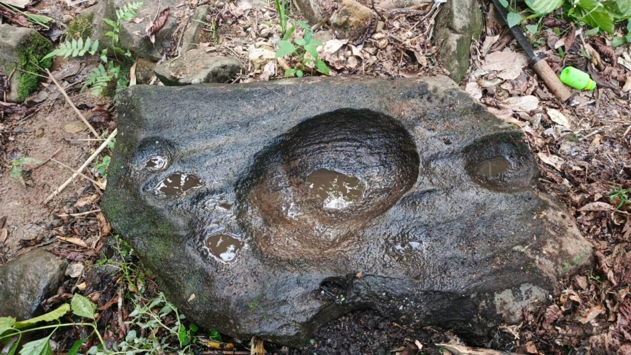 Penemuan Lesung Batu Diduga Peninggalan Permukiman Kuno di Belalau 1, Kota Lubuklinggau